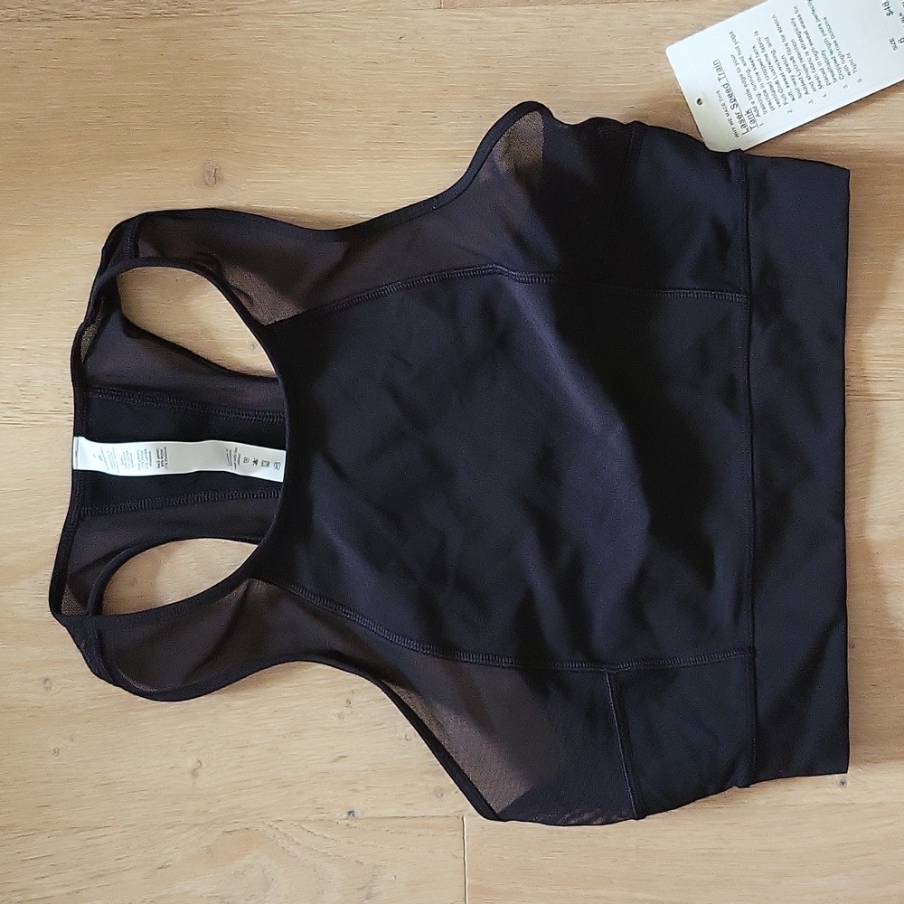 Lululemon Laser Speed Train tank, size 6